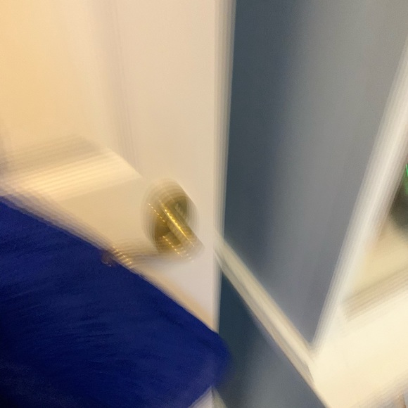 BCBG party dress size small (fits medium) - Picture 6 of 9